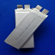 Low capacity high rate polymer type batteries